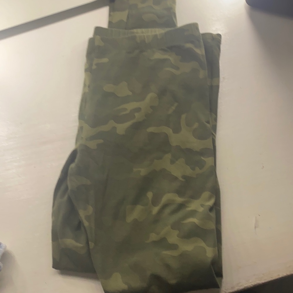 Green Camo Leggings